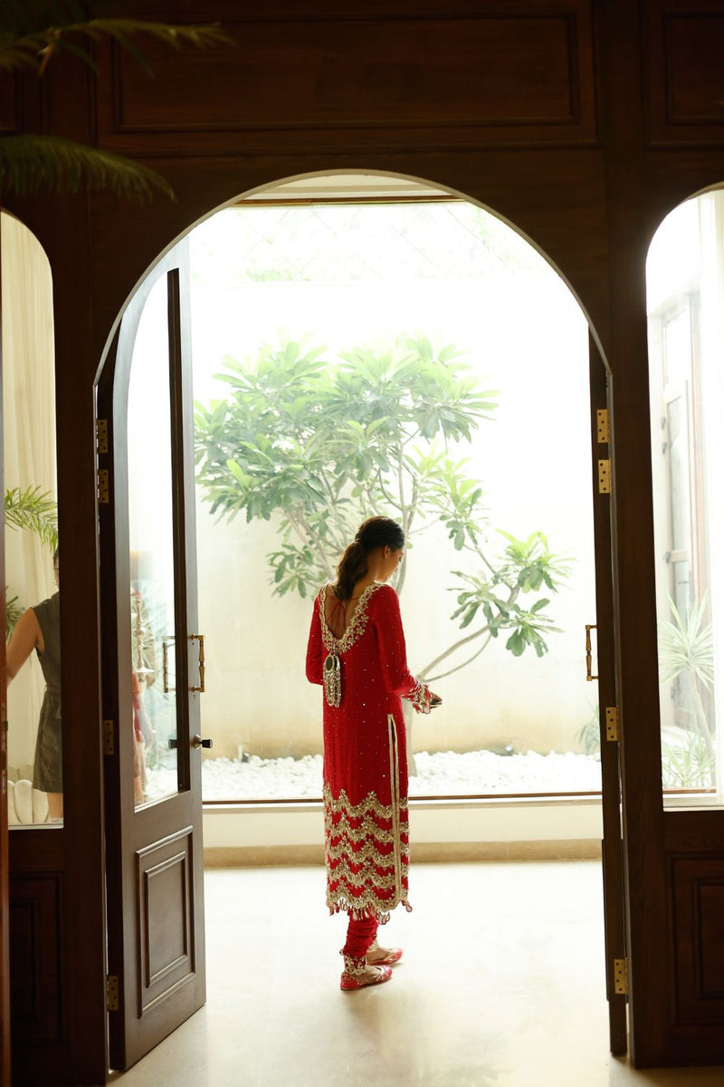 RED KURTA & CHURIDAR SET WITH SCALLOP DUPATTA