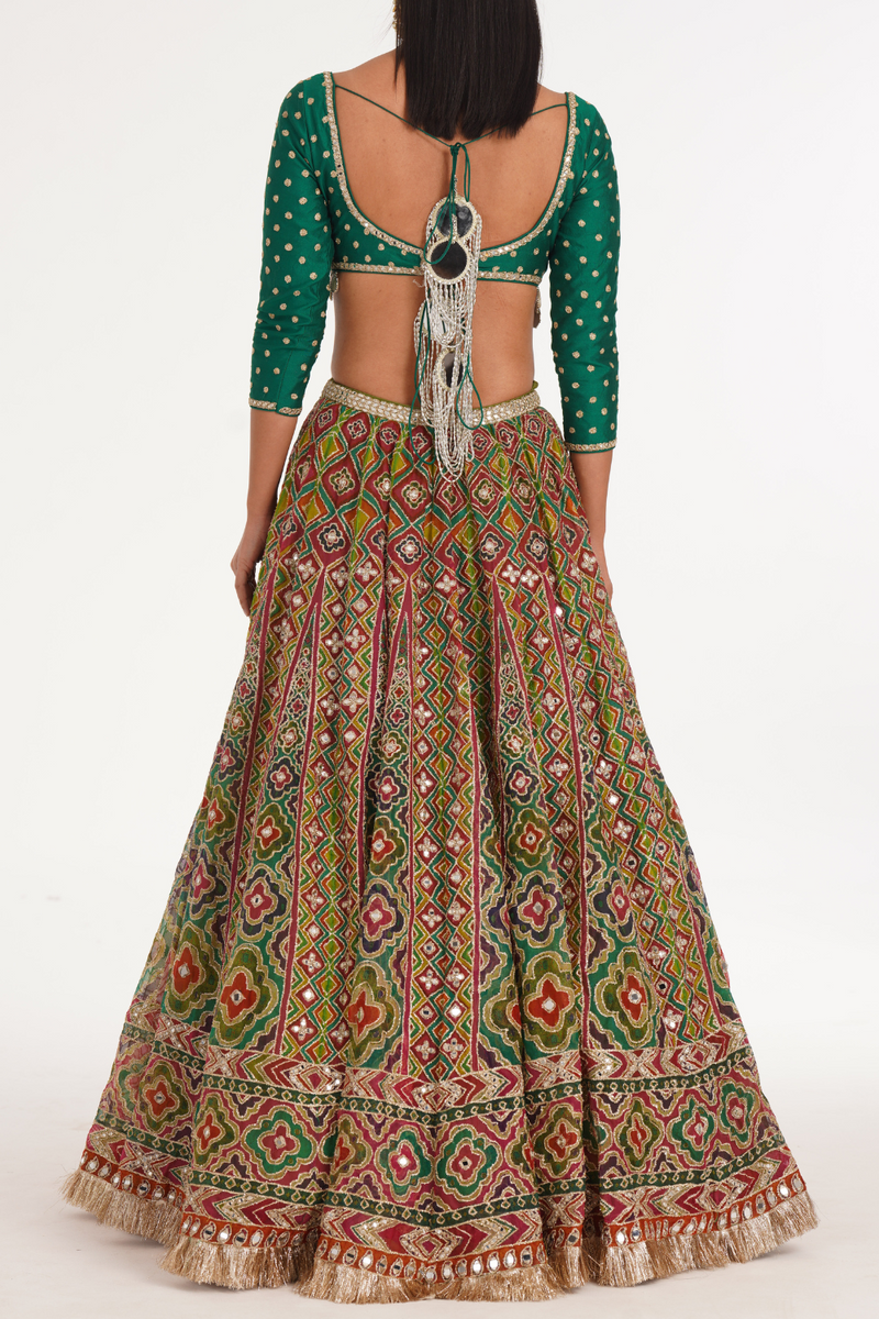 MAGNOLIA CHEVRON PATTERN LEHENGA SET