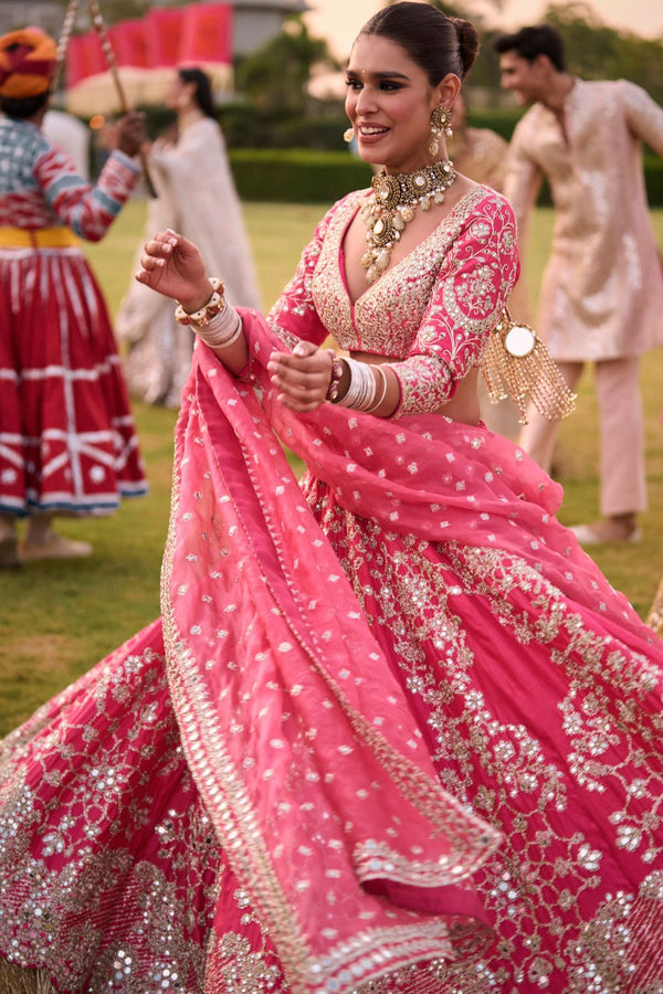 BEGUM FUCHSIA LEHENGA SET